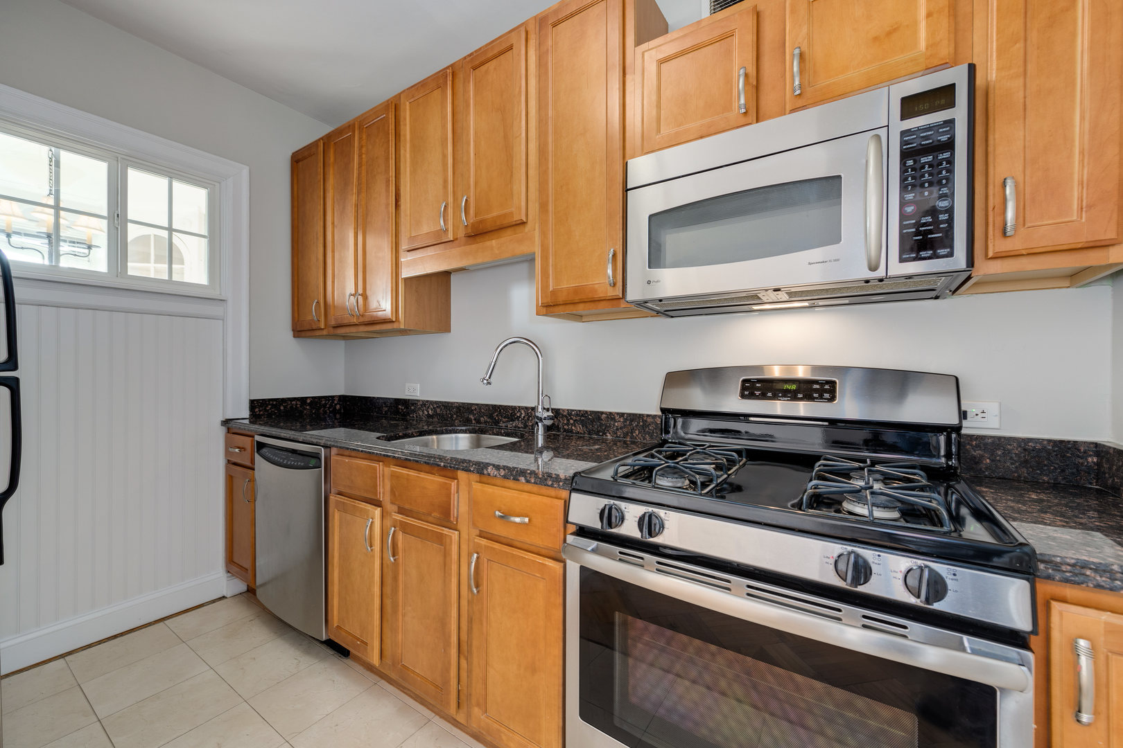 2000 N Lincoln Park West Parkway Unit: 1209