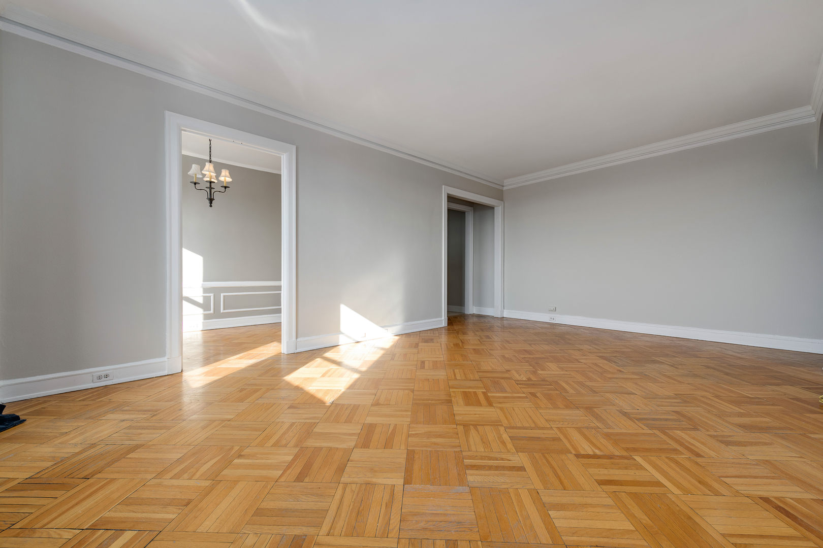 2000 N Lincoln Park West Parkway Unit: 1209