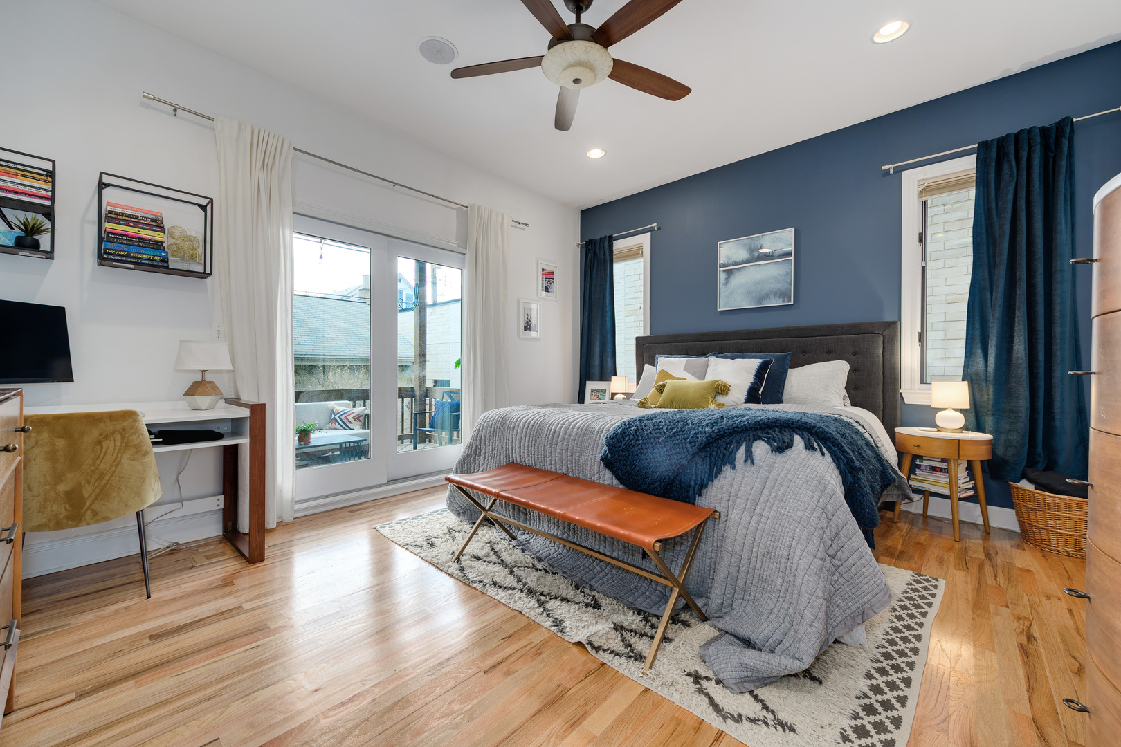 3640 N Bosworth Avenue Unit: 1N