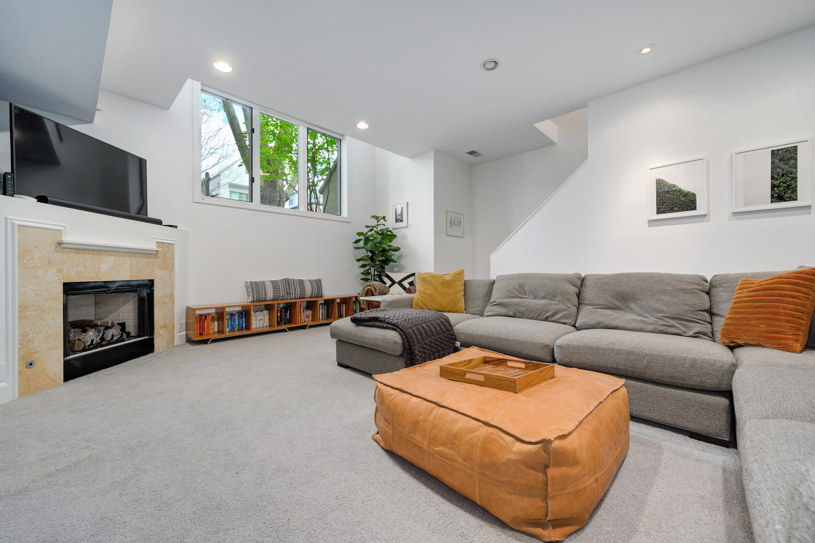 3640 N Bosworth Avenue Unit: 1N