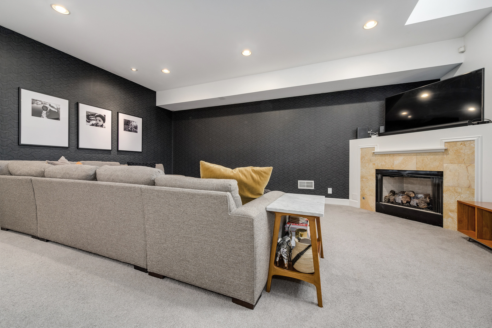 3640 N Bosworth Avenue Unit: 1N