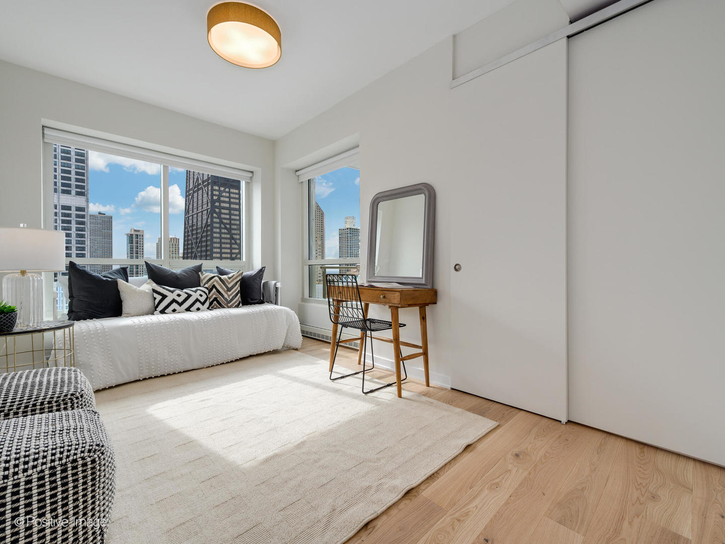 250 E Pearson Street Unit: 3102