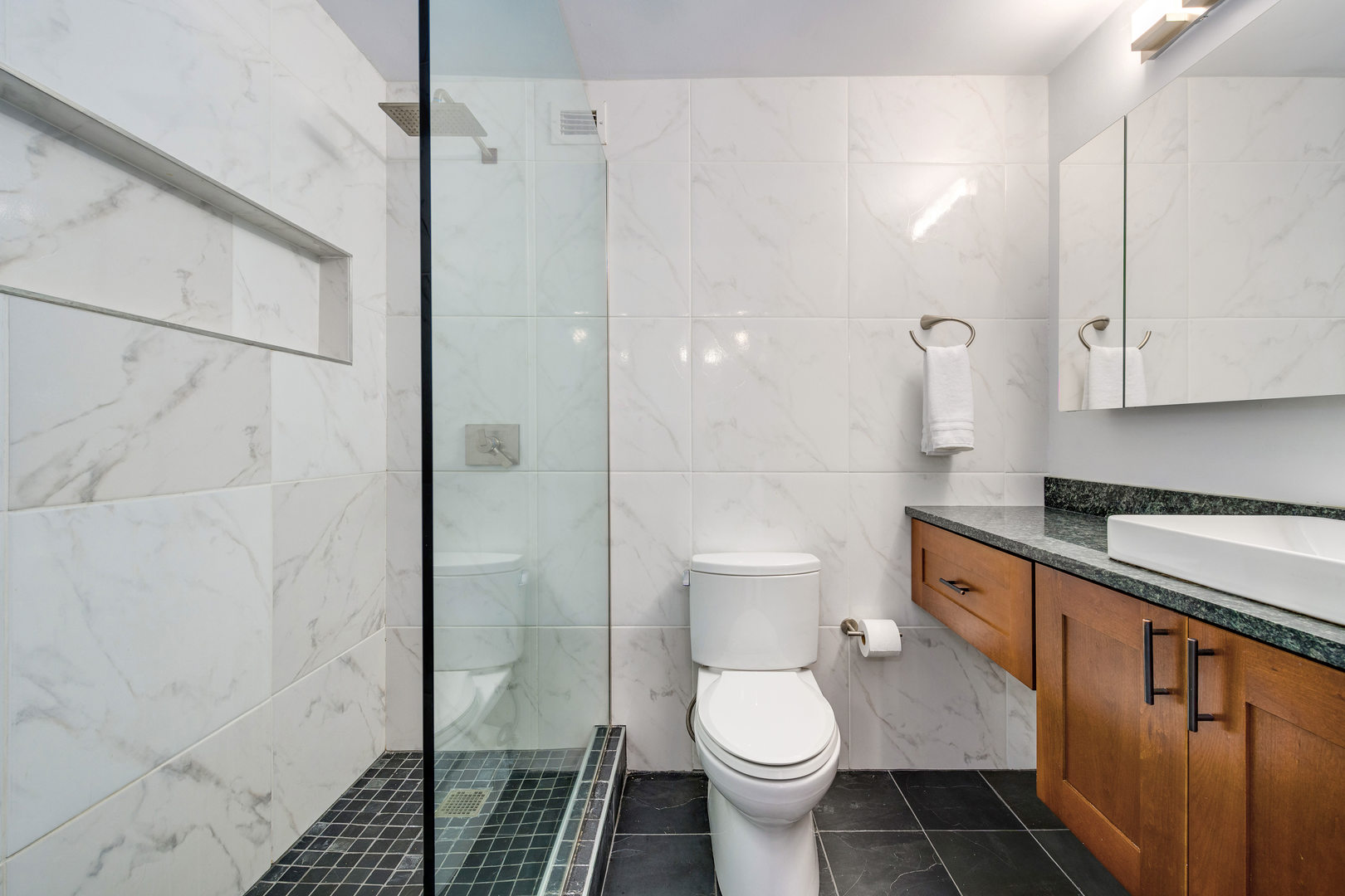 1030 N State Street Unit: 31C