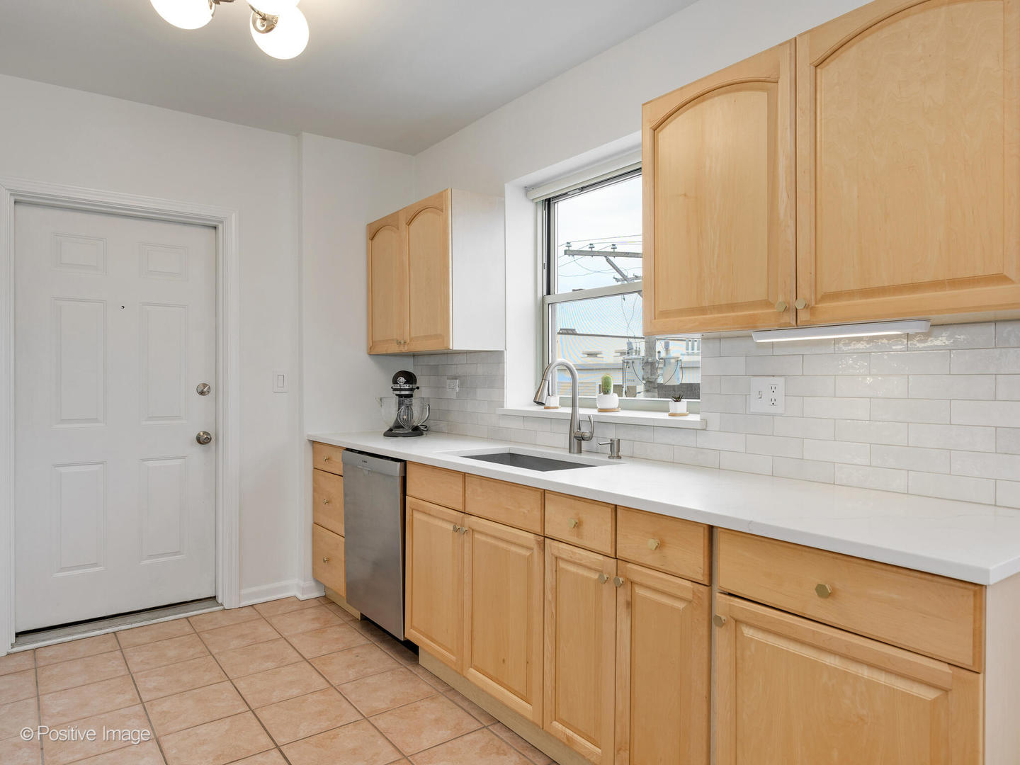 4911 N Wolcott Avenue Unit: 3A