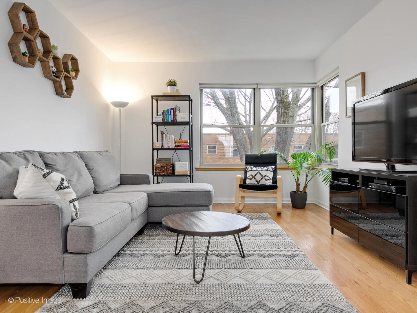 4911 N Wolcott Avenue Unit: 3A