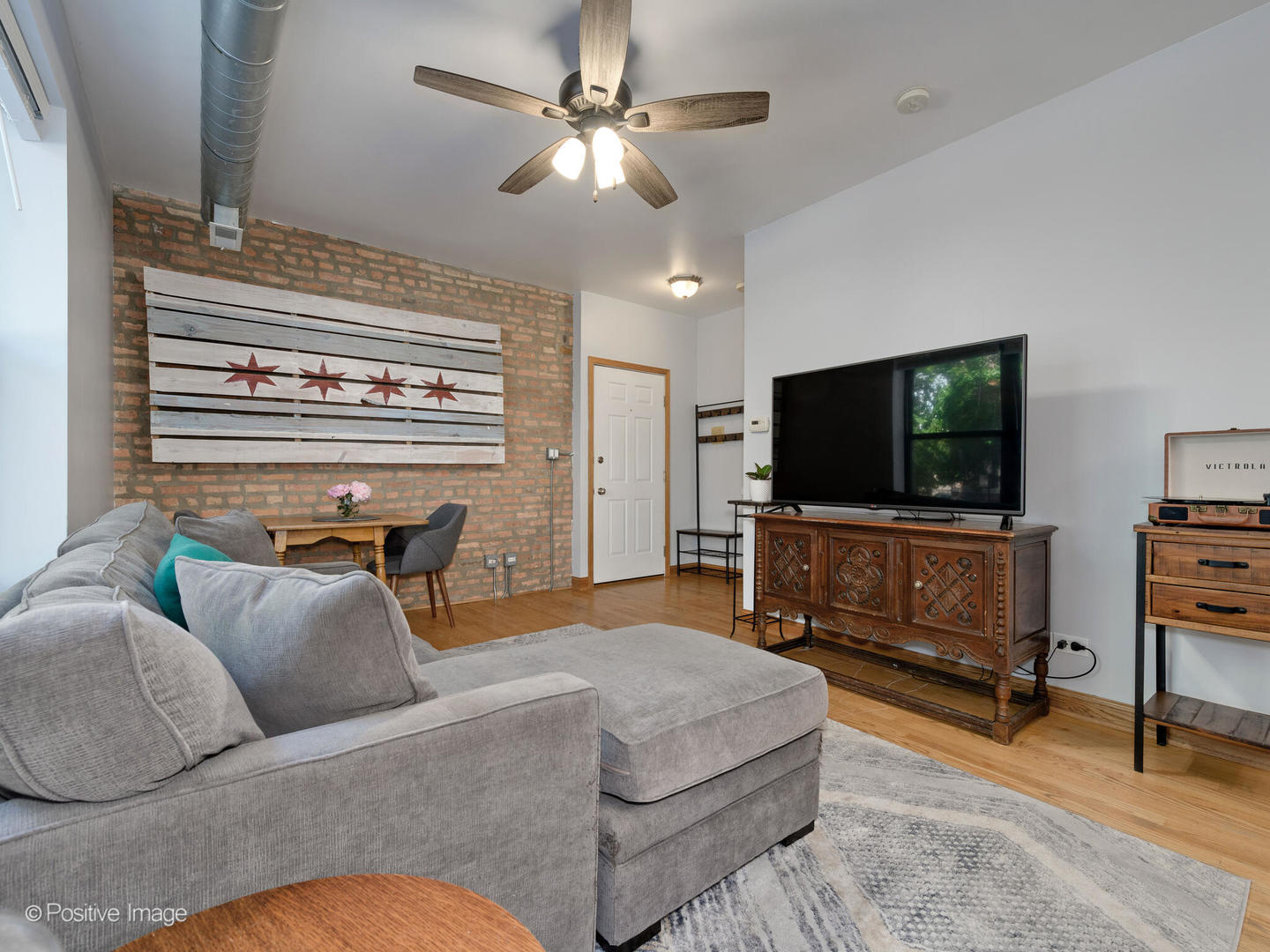 1019 N Campbell Avenue Unit: 1
