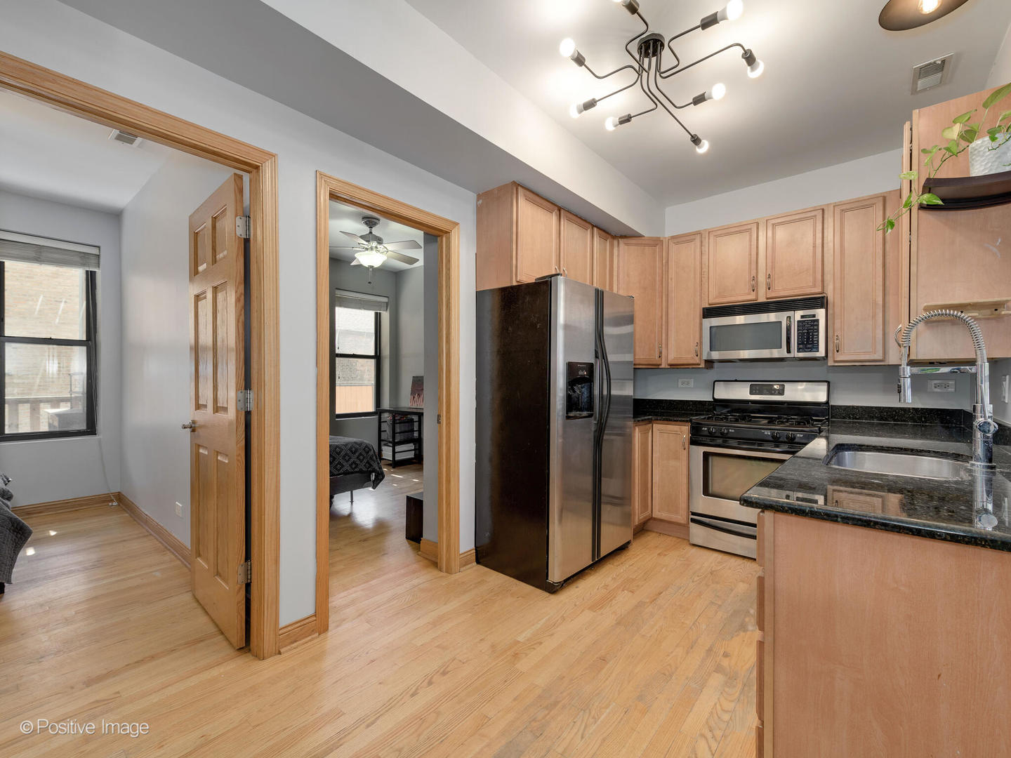 1019 N Campbell Avenue Unit: 1