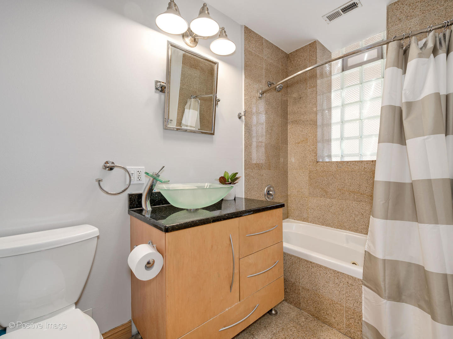 1019 N Campbell Avenue Unit: 1