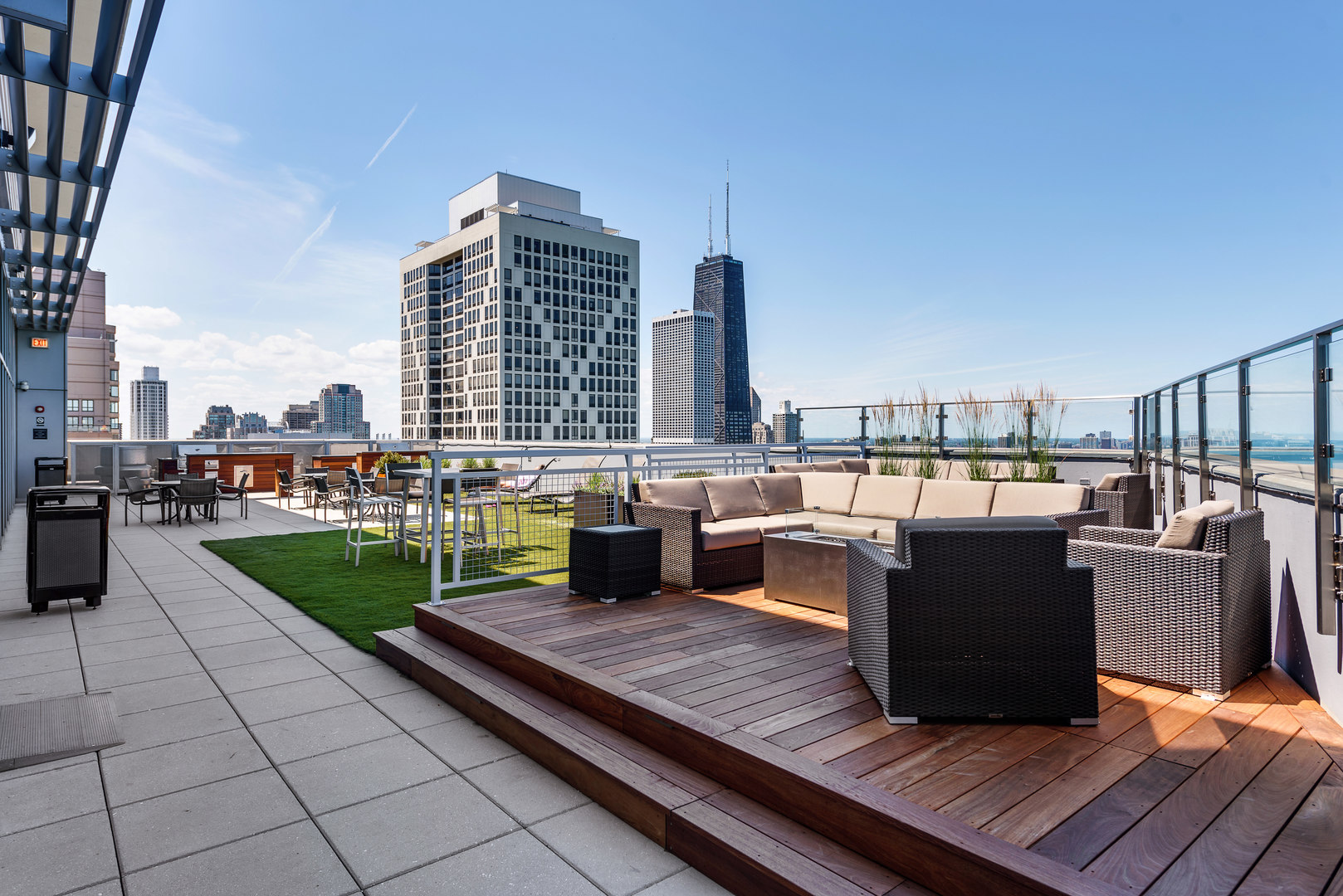 600 N LAKE SHORE Drive Unit: 1205