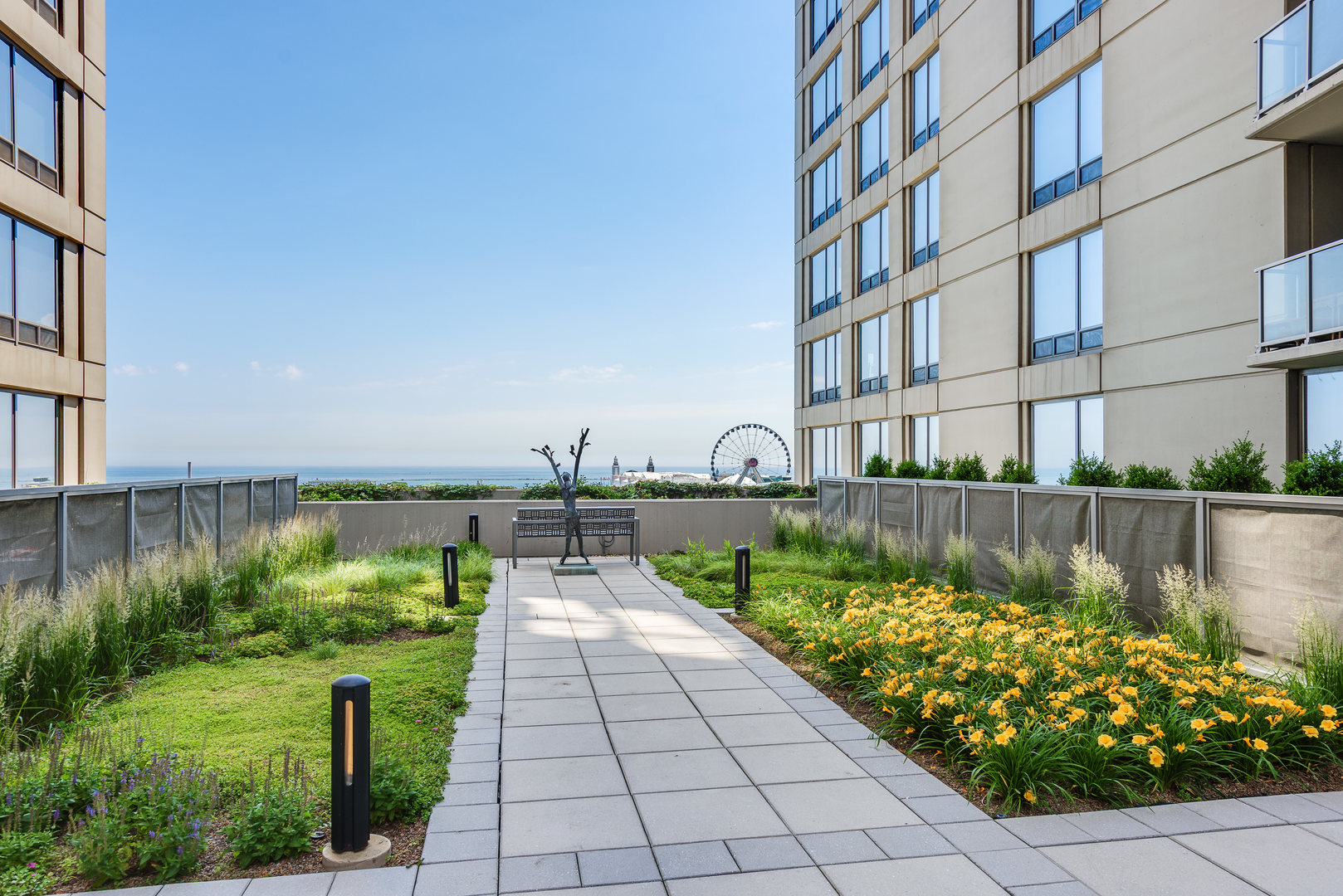 600 N LAKE SHORE Drive Unit: 1205