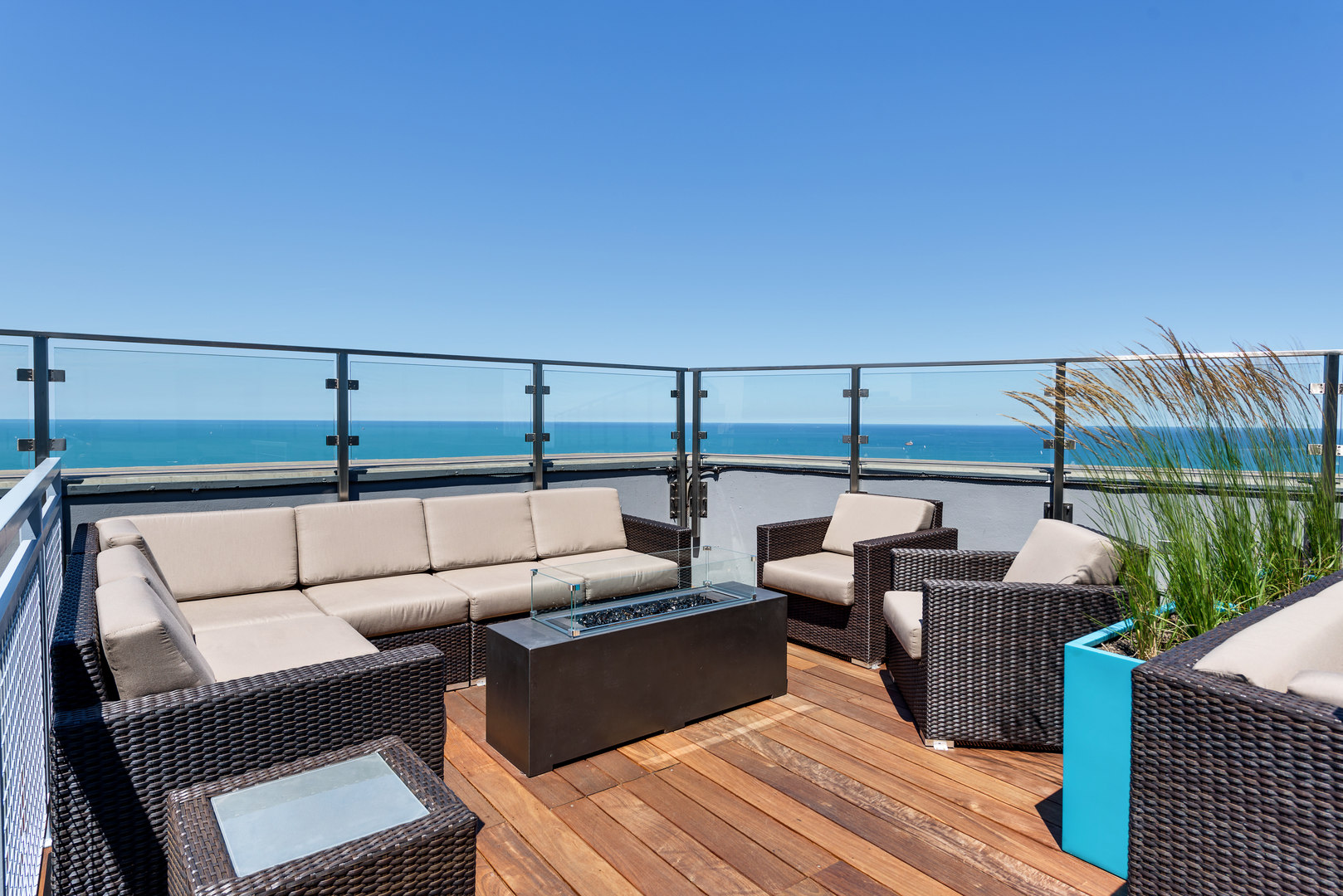 600 N LAKE SHORE Drive Unit: 1205