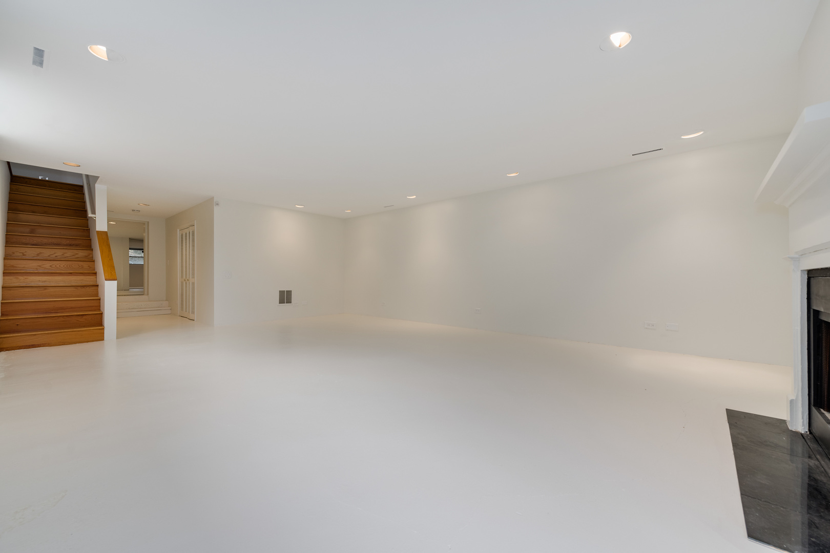 1867 N Fremont Street