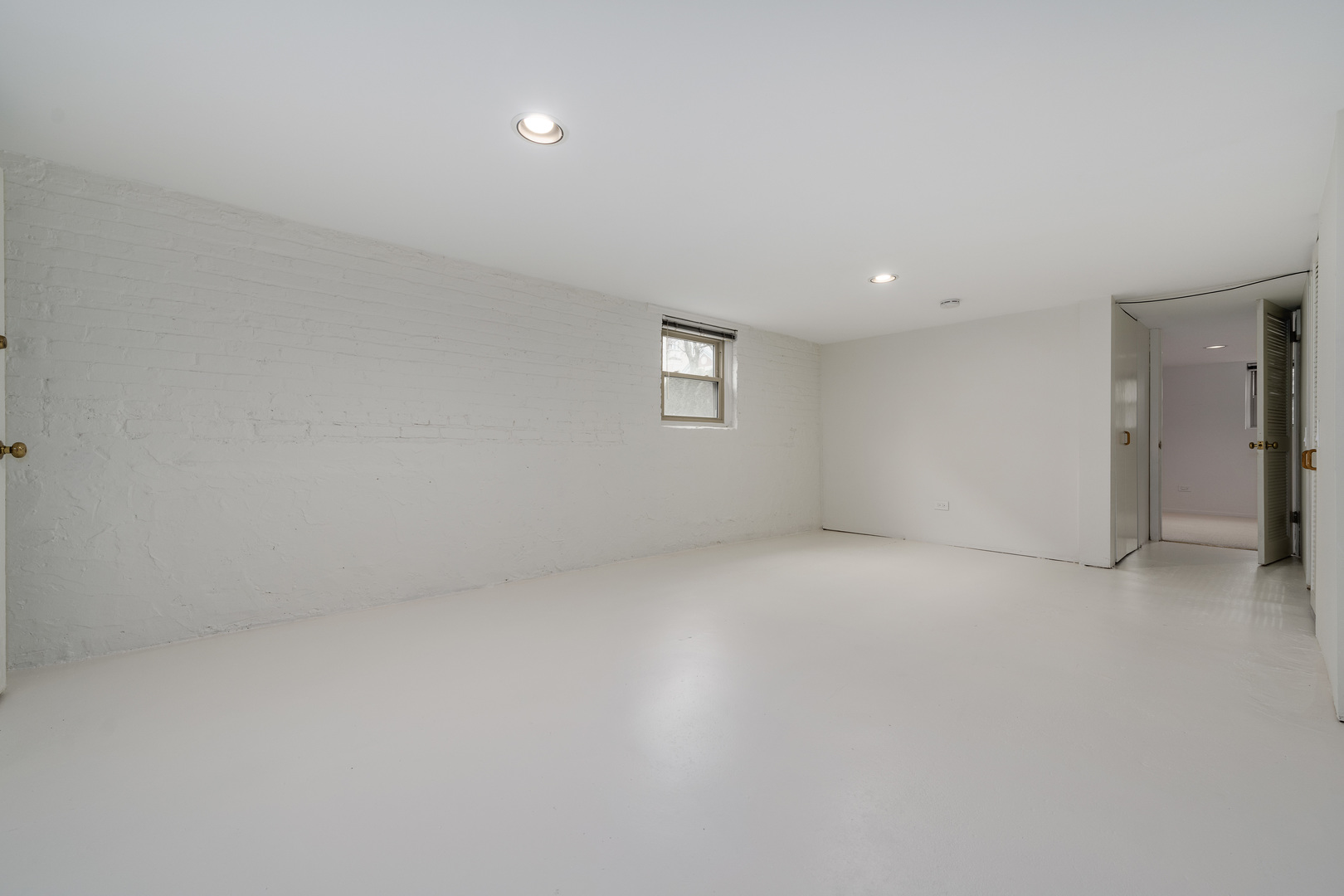 1867 N Fremont Street