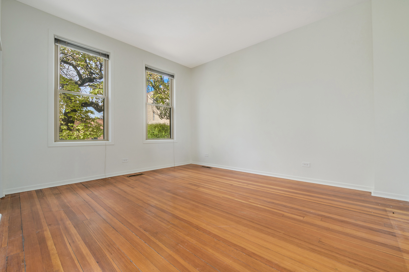 1867 N Fremont Street