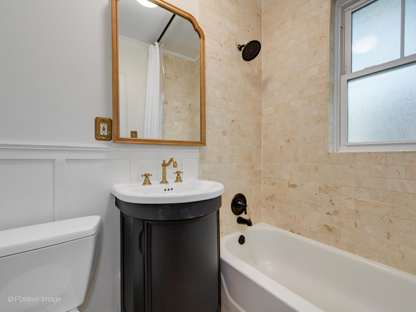 1112 W Montana Street Unit: 3