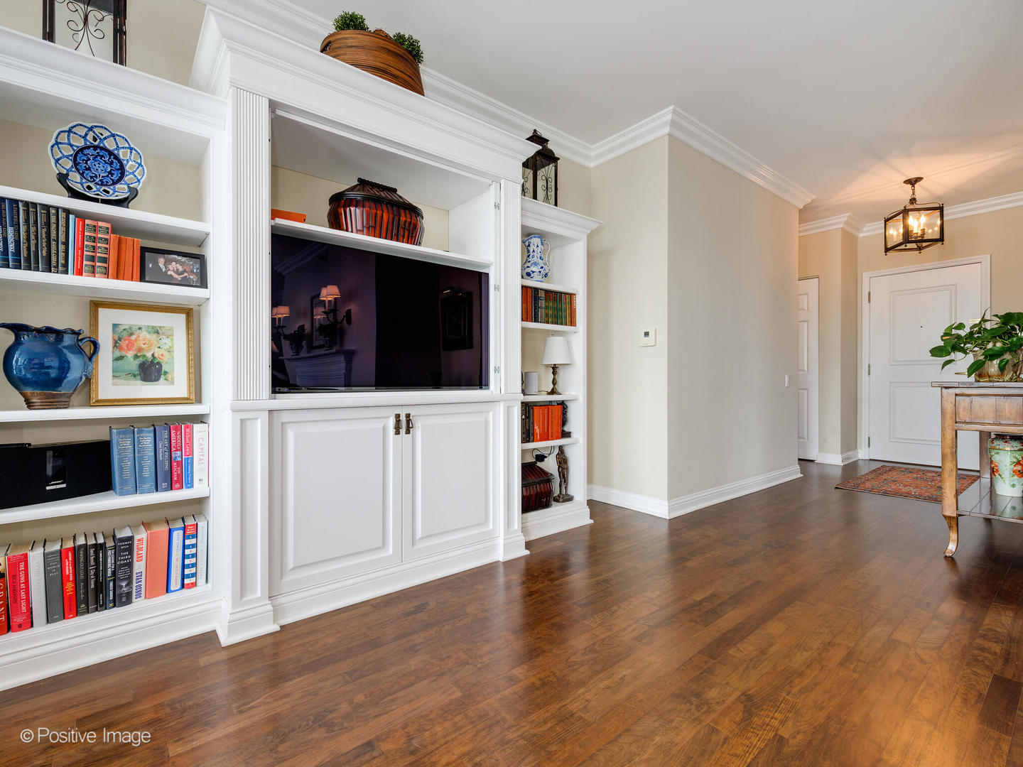 25 E Superior Street Unit: 3402