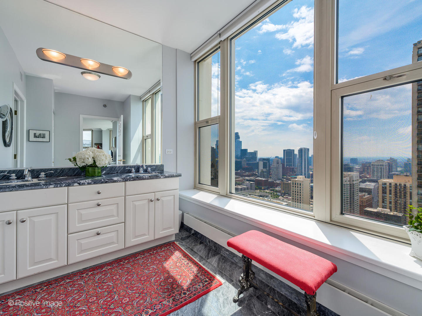 25 E Superior Street Unit: 3402