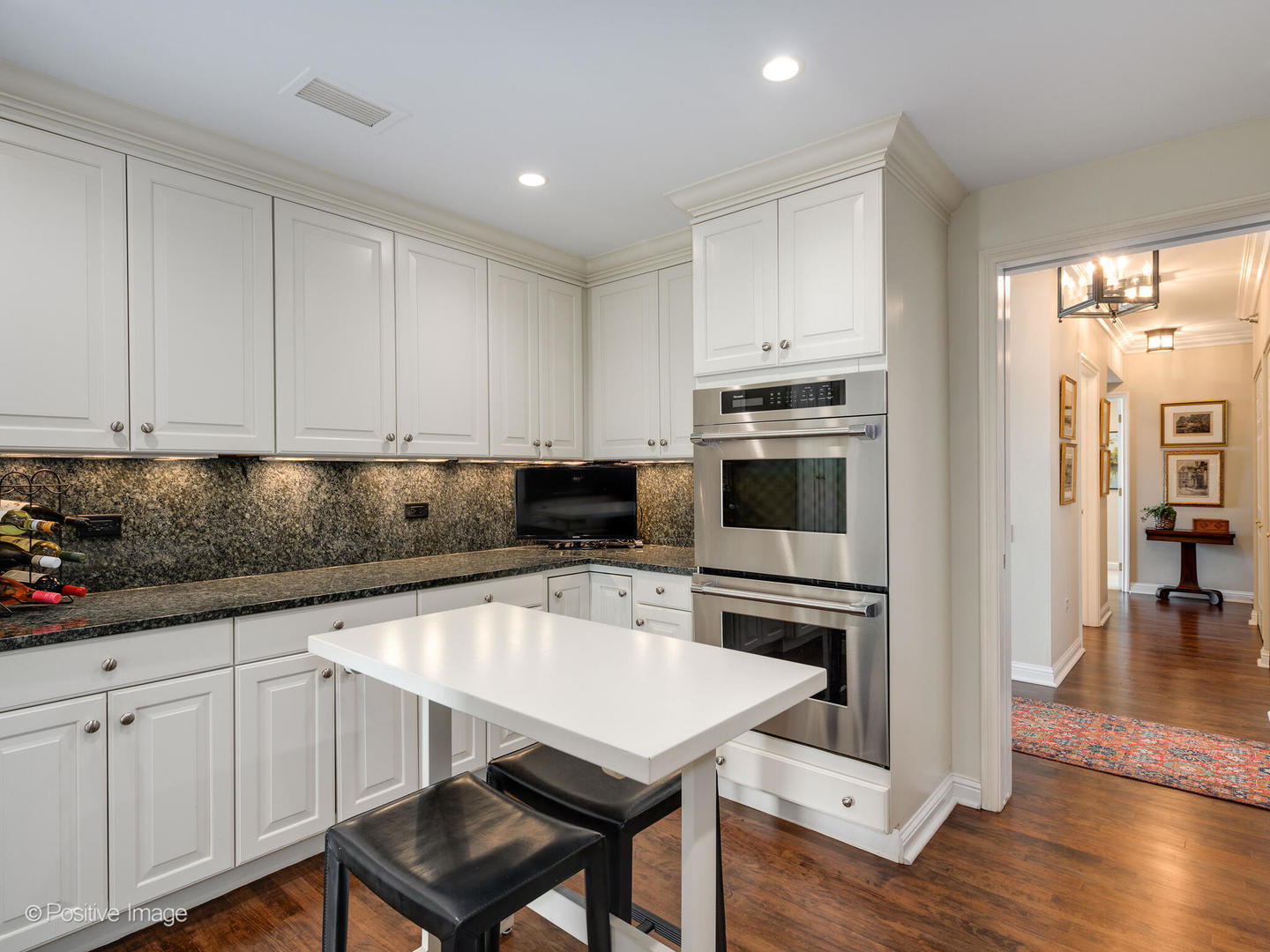 25 E Superior Street Unit: 3402