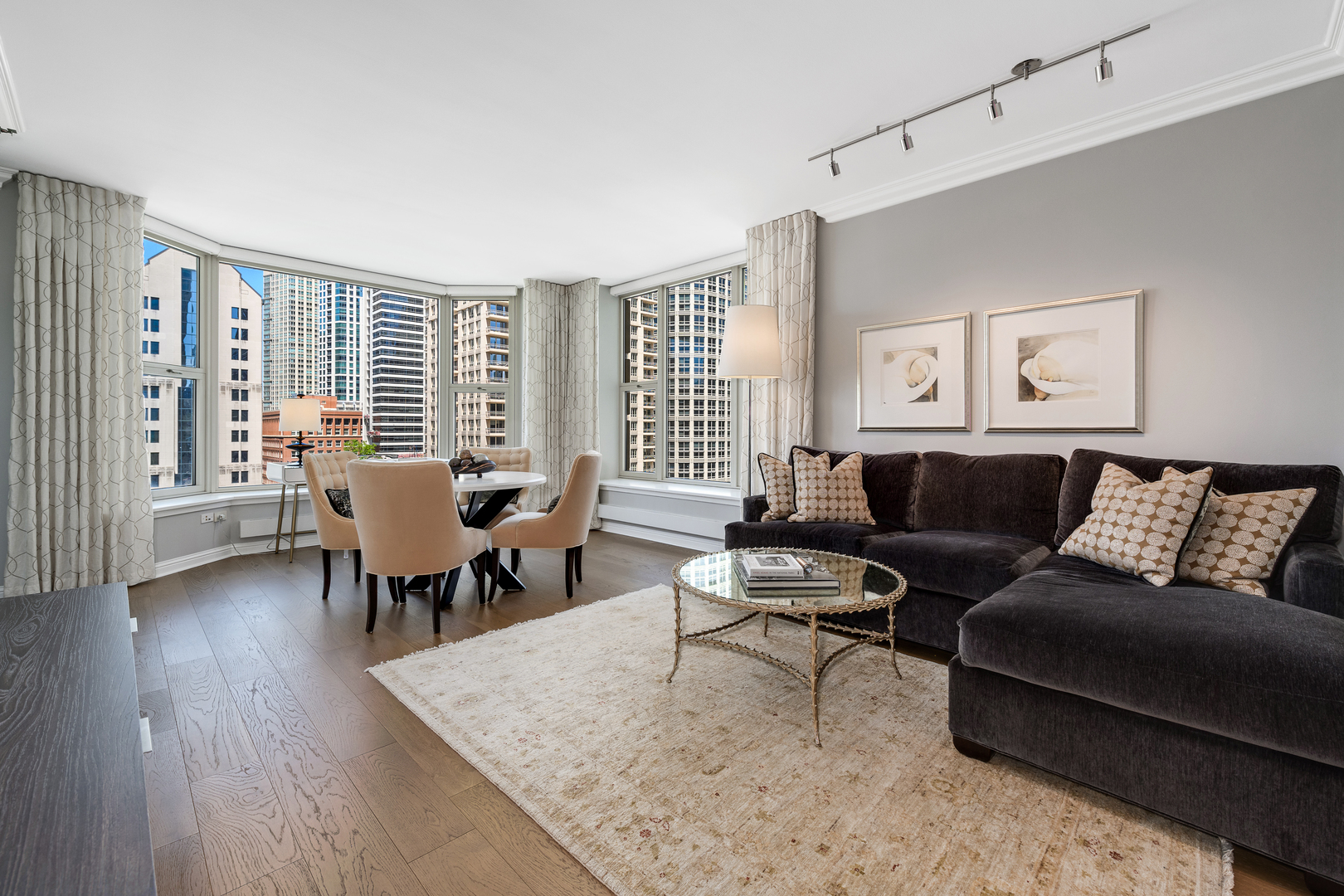 25 E SUPERIOR Street Unit: 1403