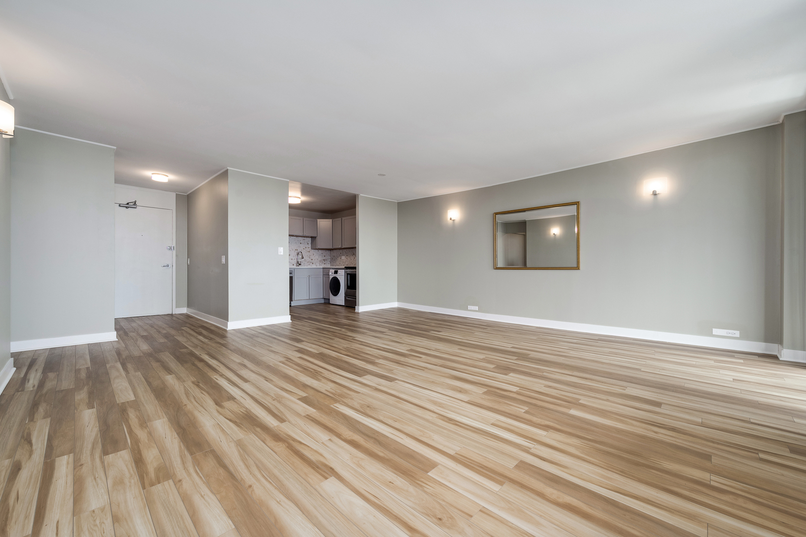 1560 N SANDBURG Terrace Unit: 3508