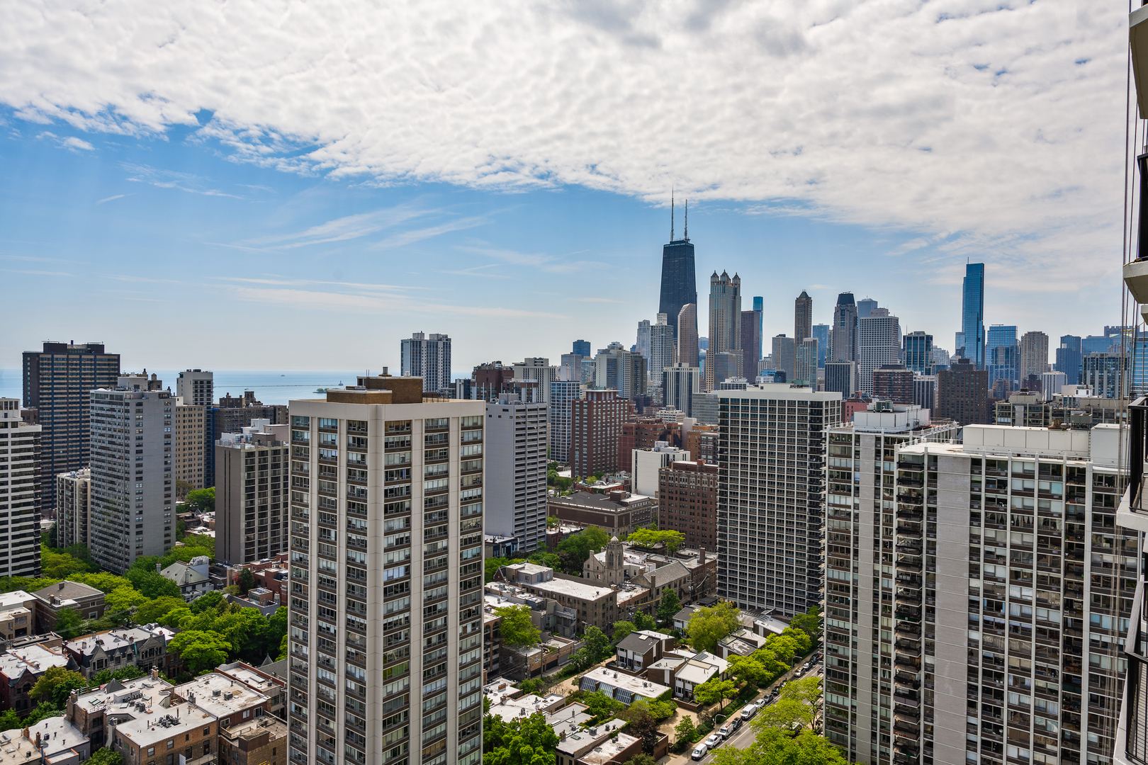 1560 N SANDBURG Terrace Unit: 3508