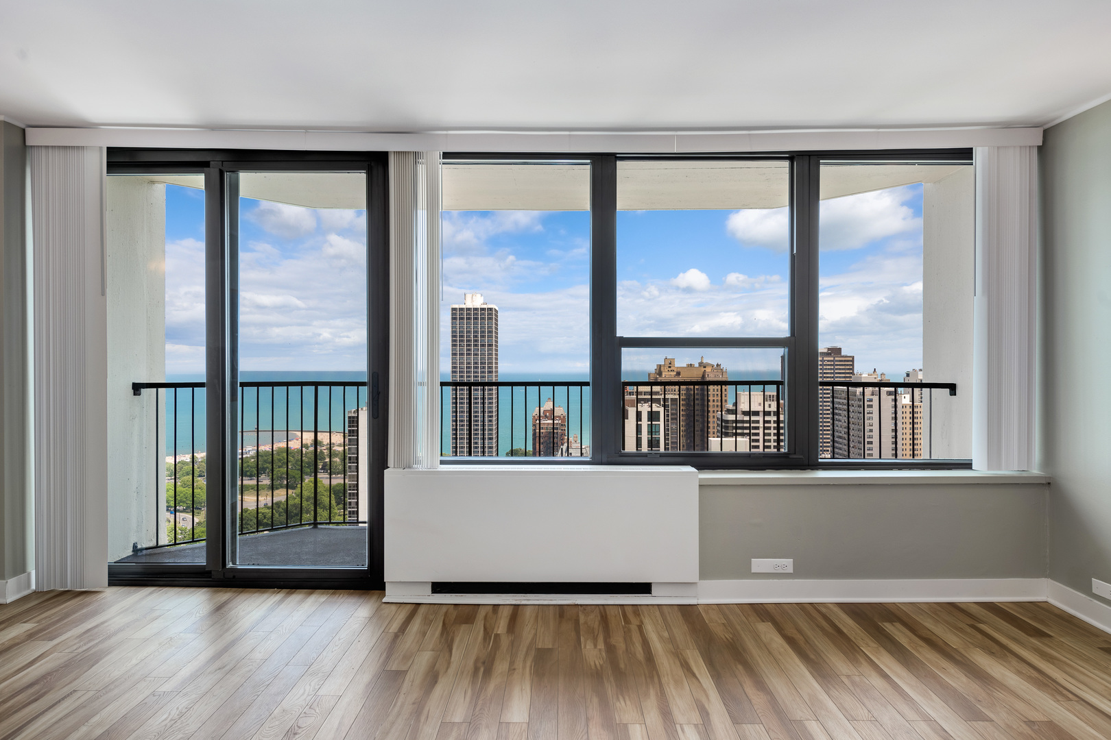 1560 N SANDBURG Terrace Unit: 3508