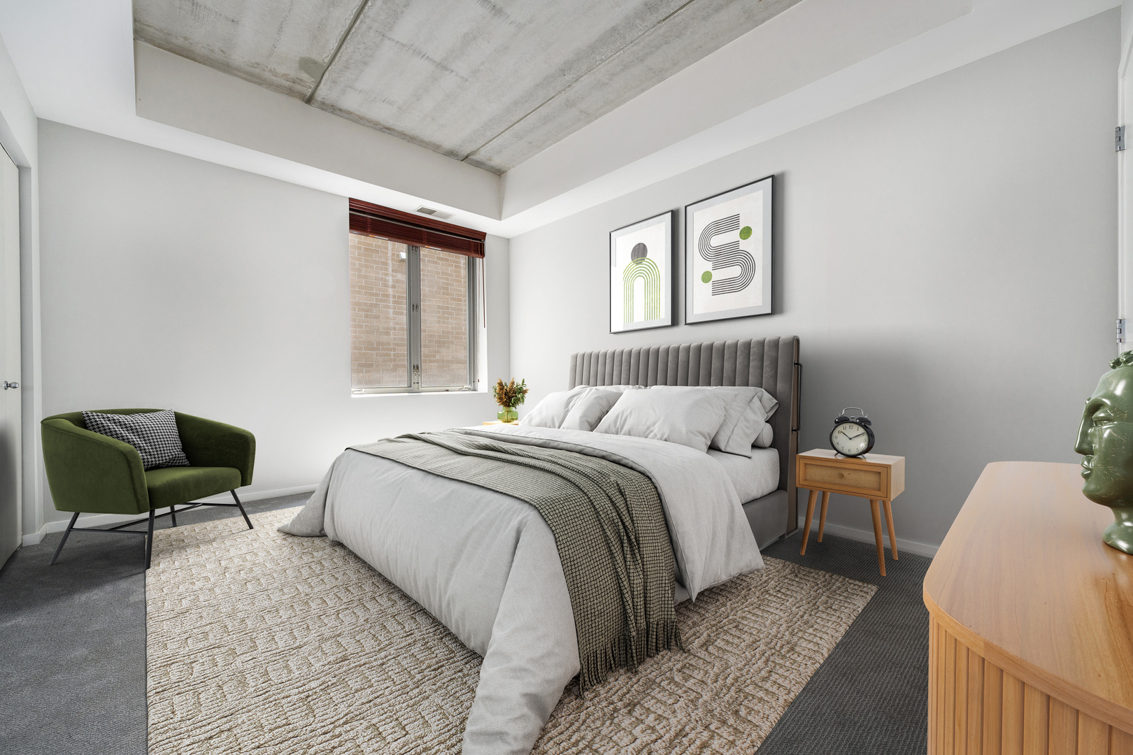 1422 N La Salle Drive Unit: 201