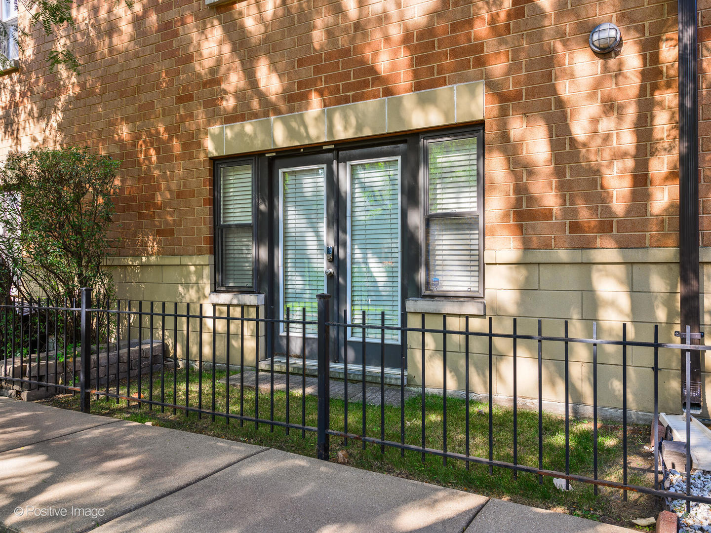 2300 W Bloomingdale Avenue Unit: B