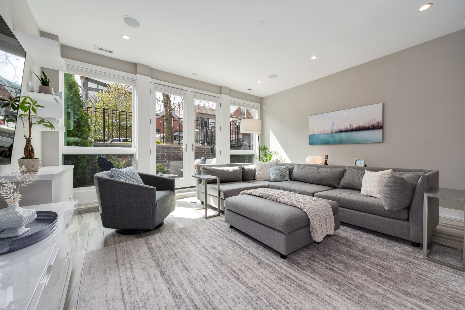 1611 N Honore Street