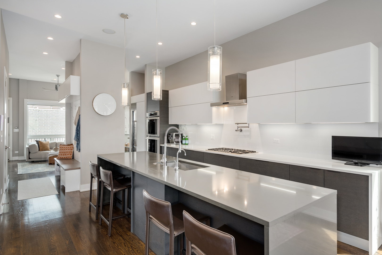 1611 N Honore Street