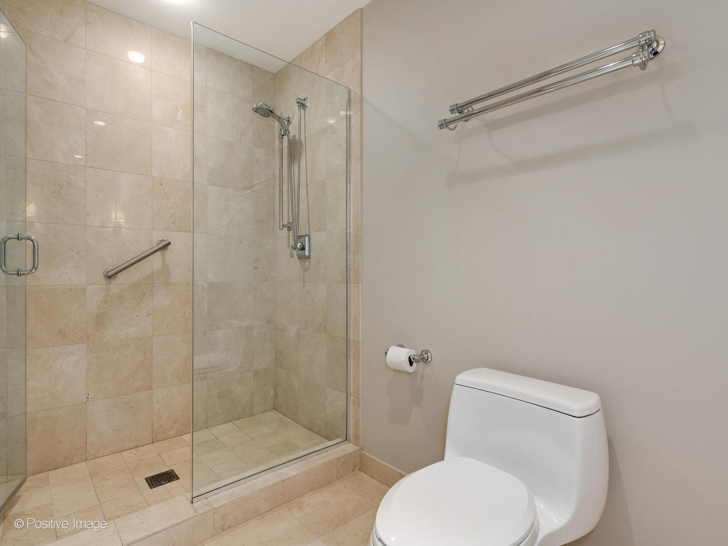 11 E Walton Street Unit: 2901