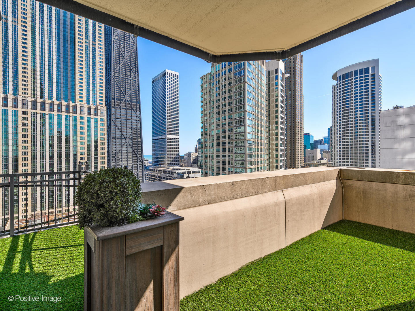 11 E Walton Street Unit: 2901