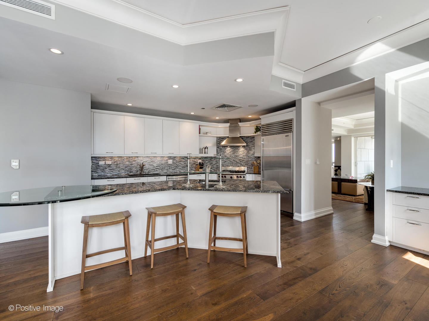 11 E Walton Street Unit: 2901