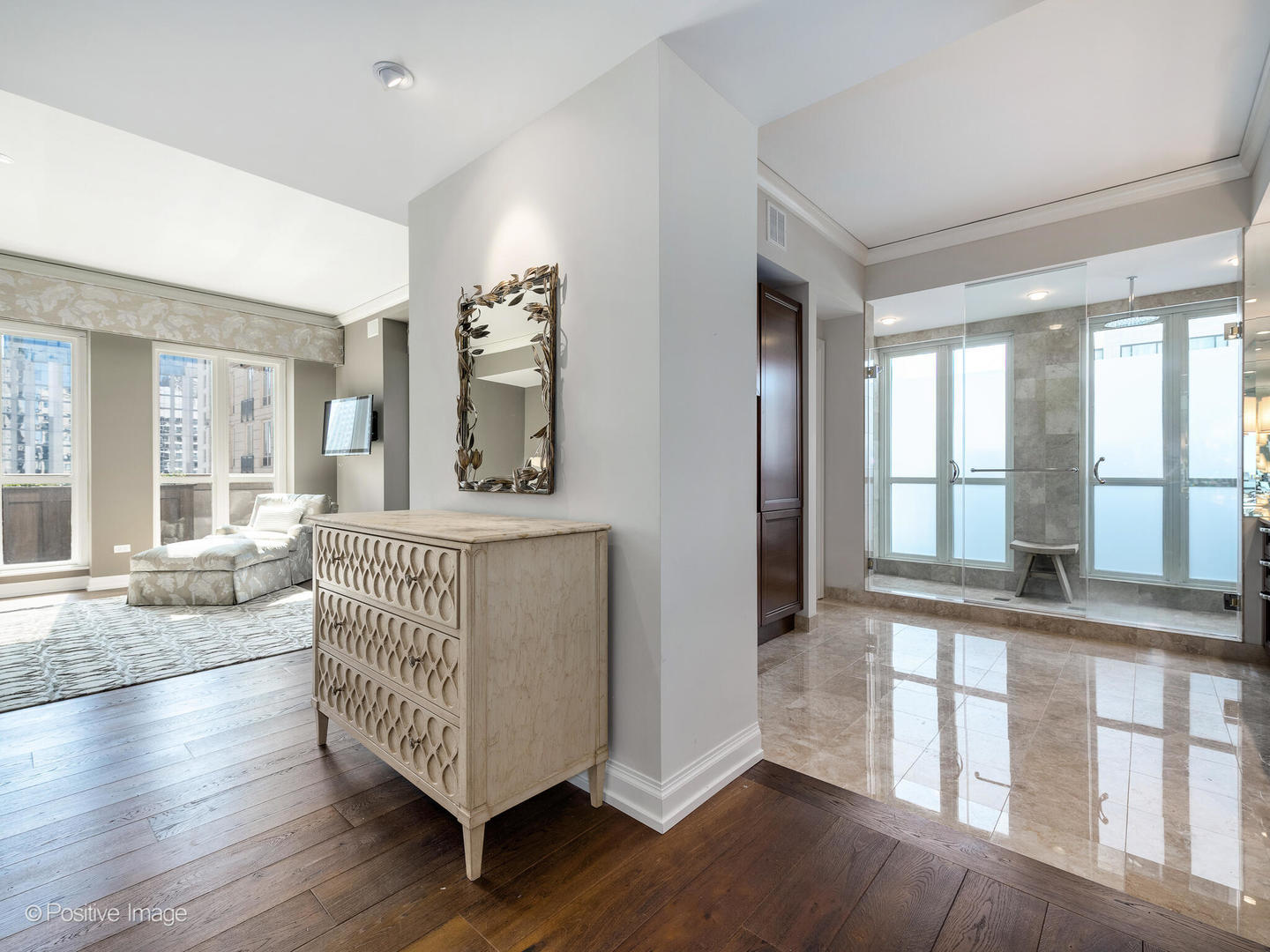 11 E Walton Street Unit: 2901