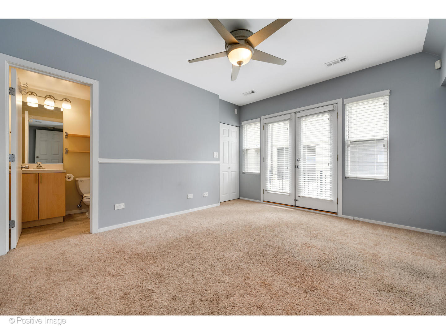 2324 W Bloomingdale Avenue Unit: B