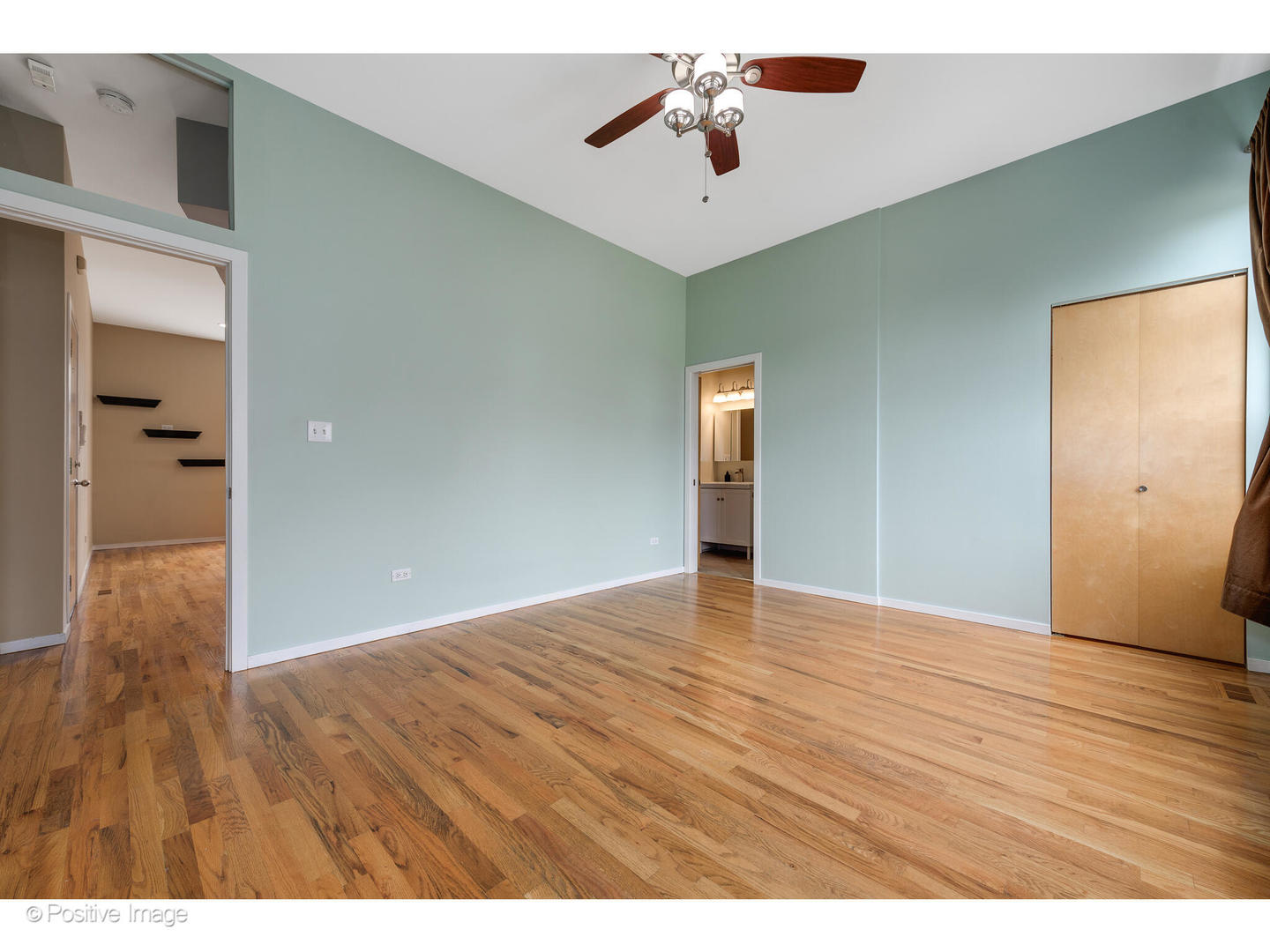 2324 W Bloomingdale Avenue Unit: B