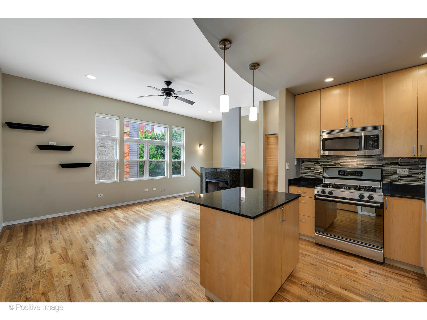 2324 W Bloomingdale Avenue Unit: B