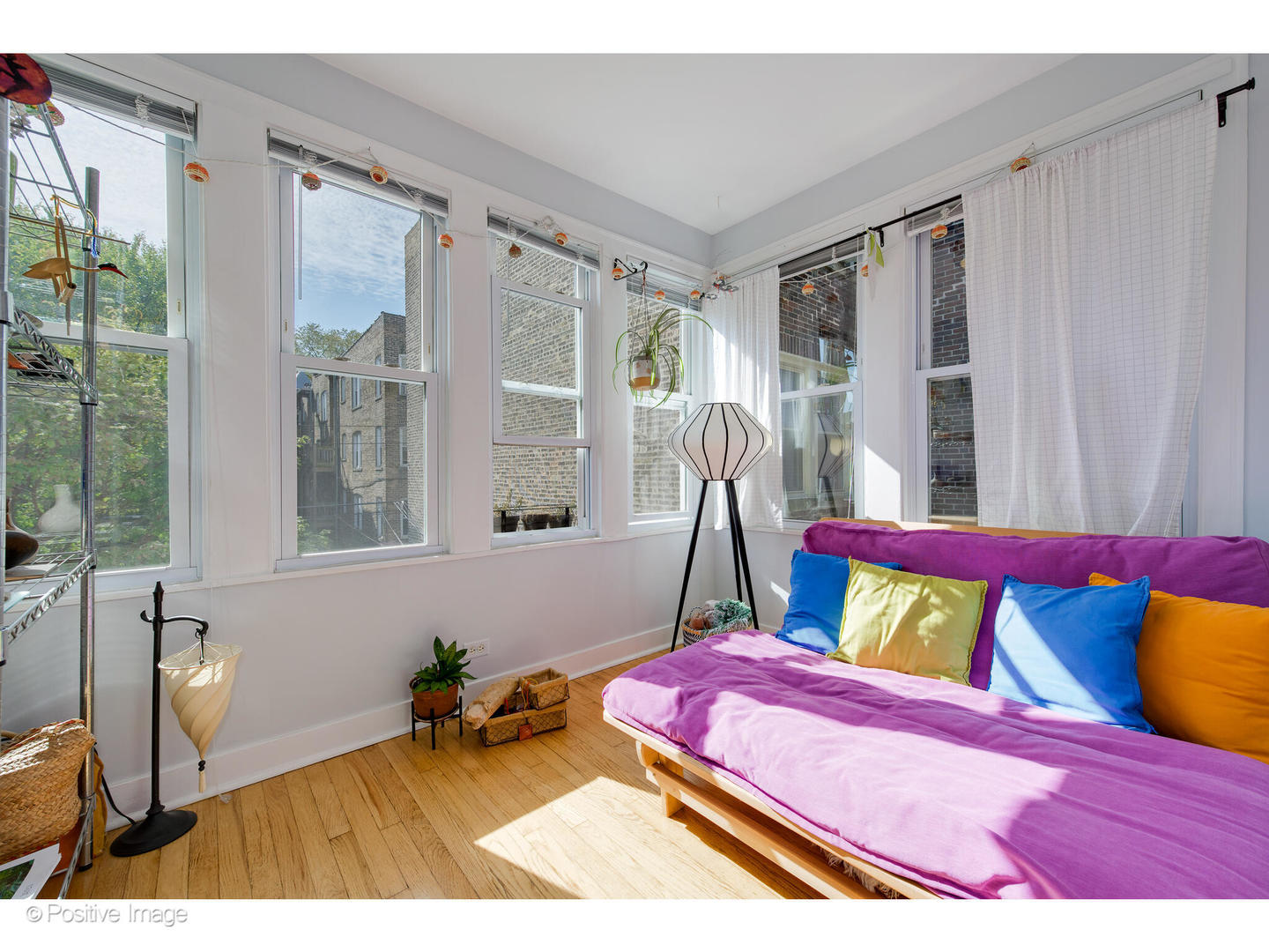 2041 W Berwyn Avenue Unit: 2