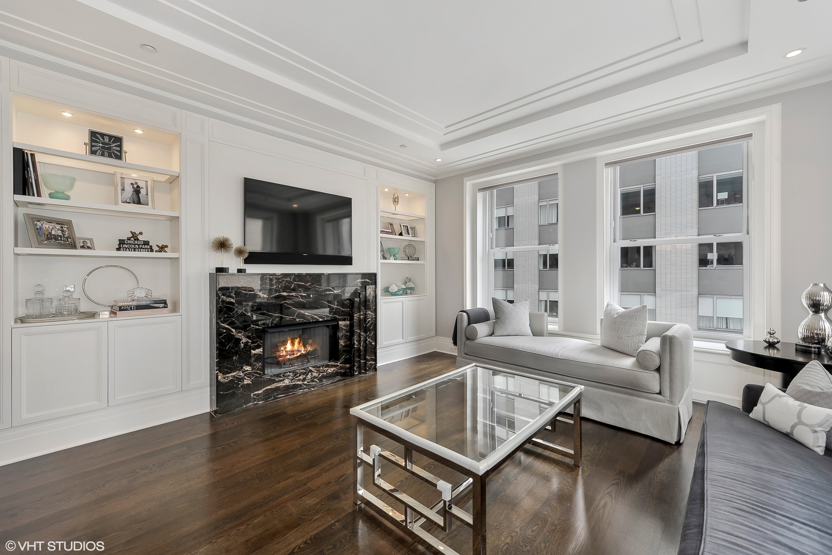 159 E Walton Place Unit: 7G
