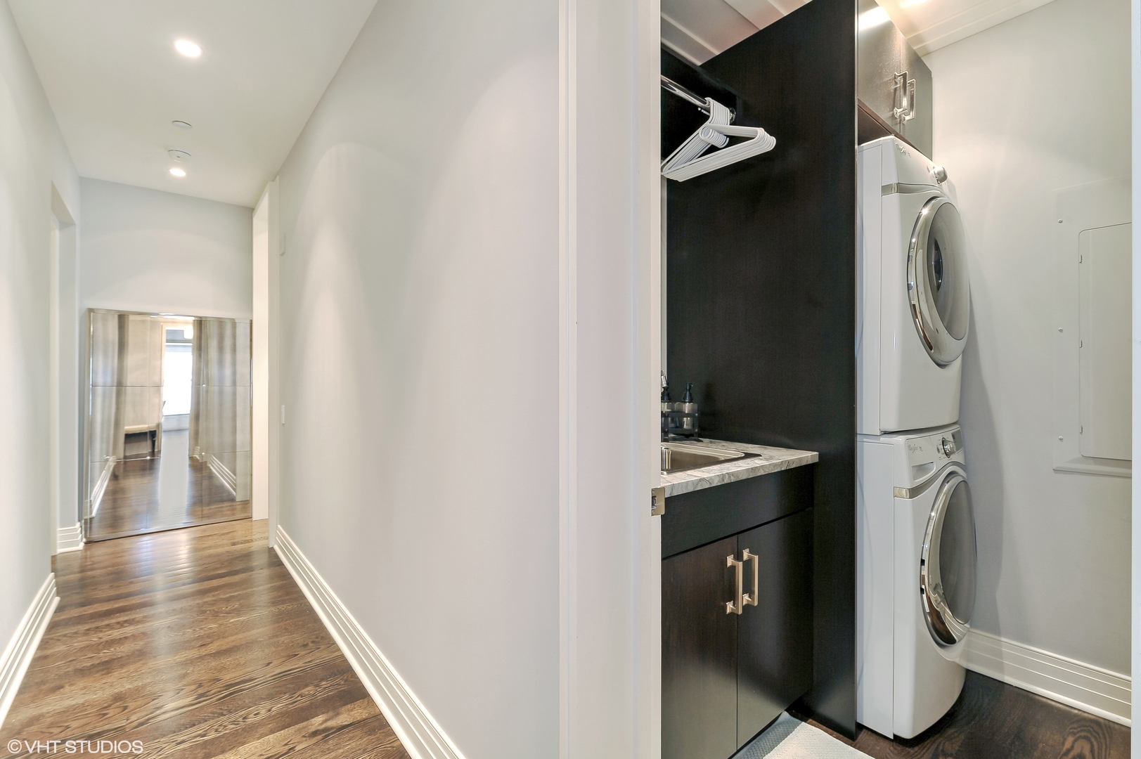 159 E Walton Place Unit: 7G