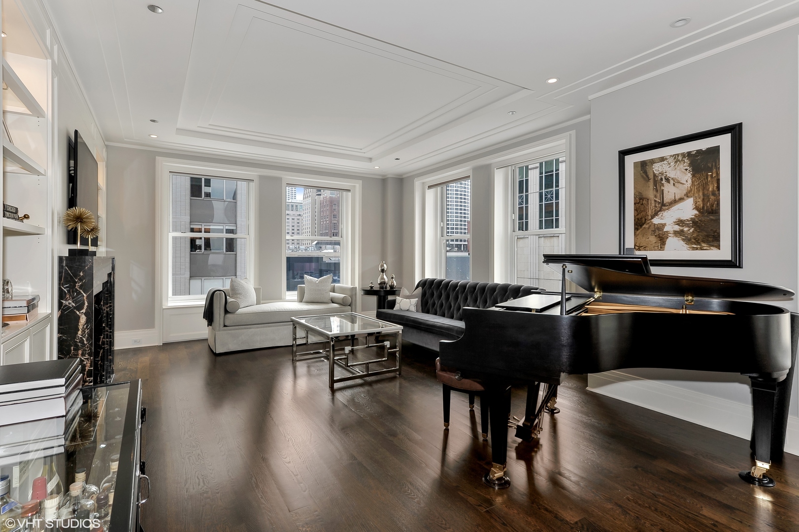 159 E Walton Place Unit: 7G