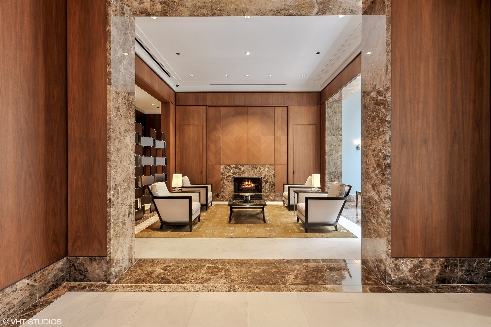 159 E Walton Place Unit: 7G