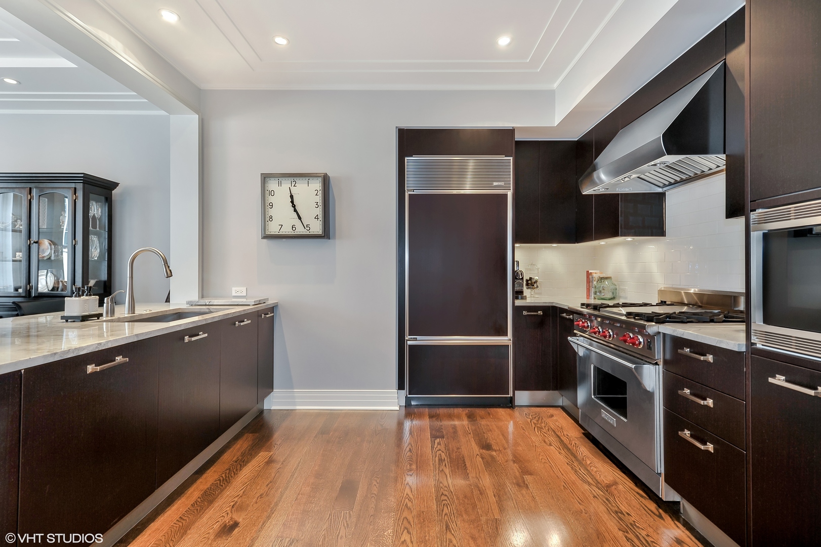 159 E Walton Place Unit: 7G