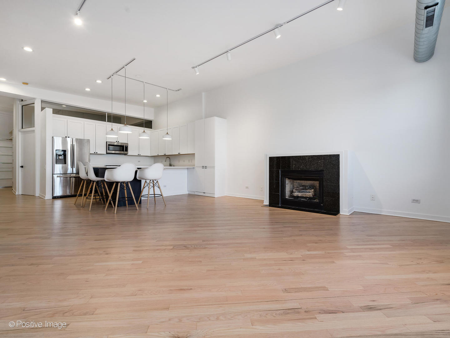 1616 W Montrose Avenue Unit: 3K