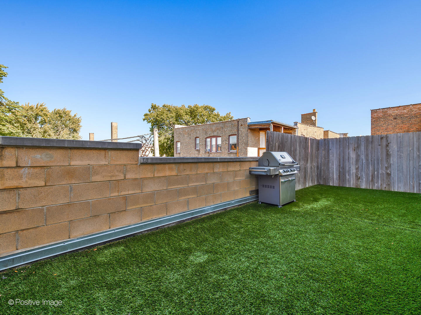1616 W Montrose Avenue Unit: 3K