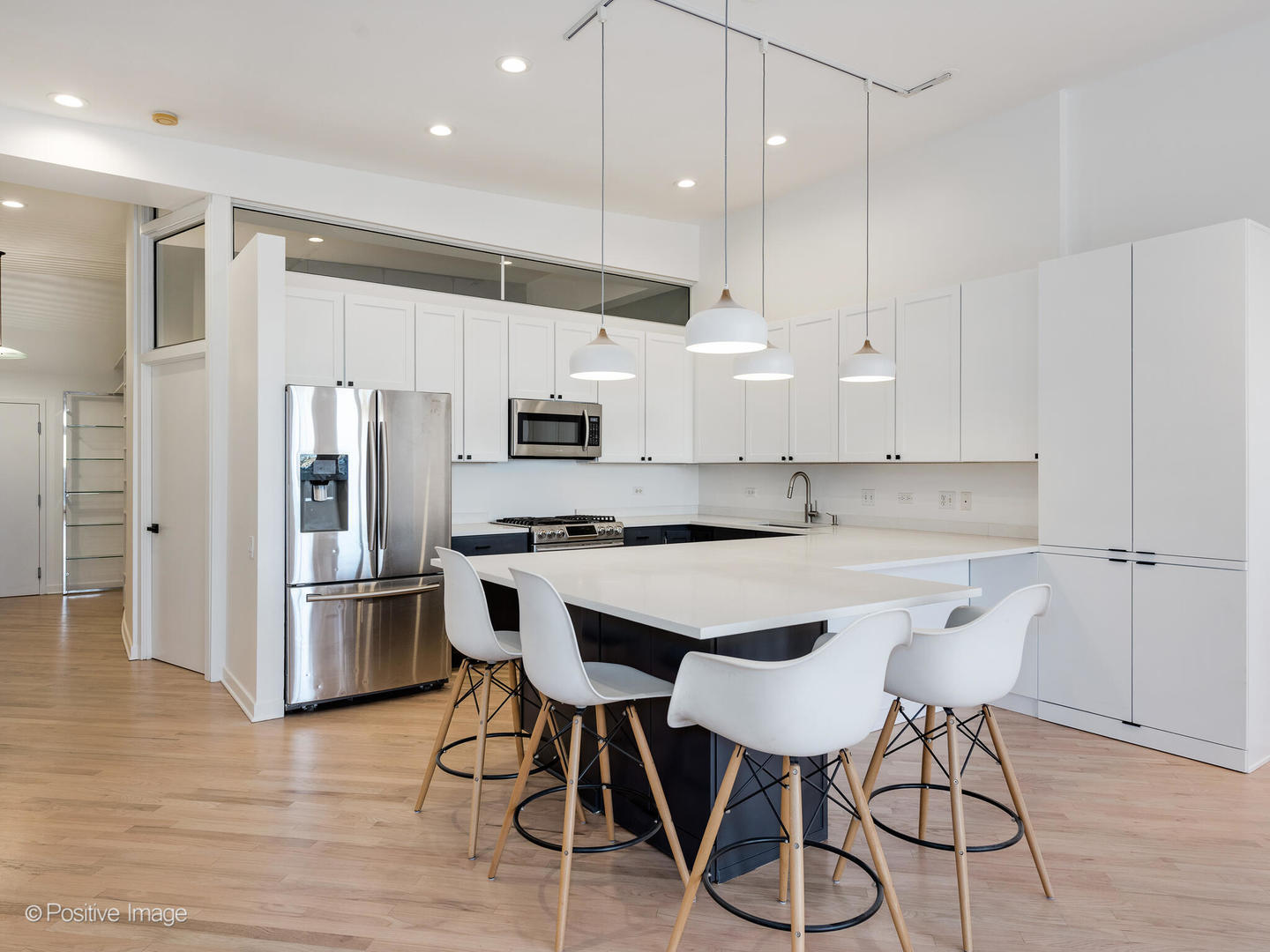 1616 W Montrose Avenue Unit: 3K