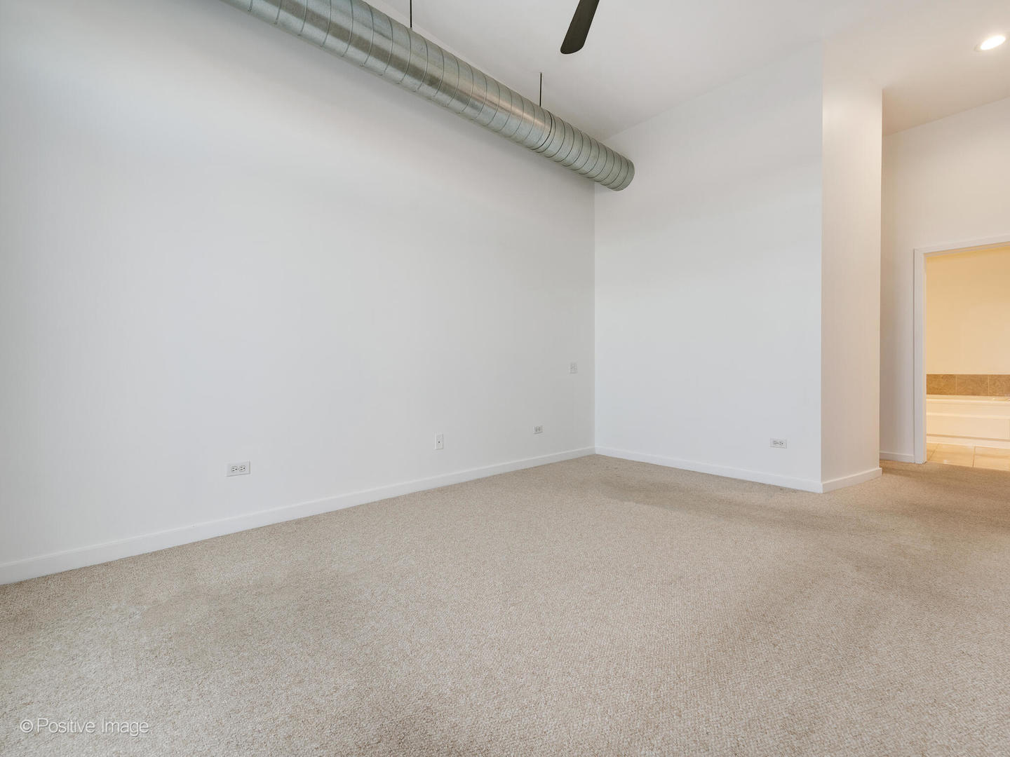 1616 W Montrose Avenue Unit: 3K