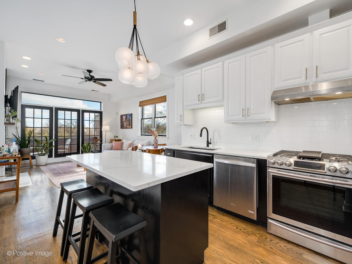 2068 N HUMBOLDT Boulevard Unit: 3