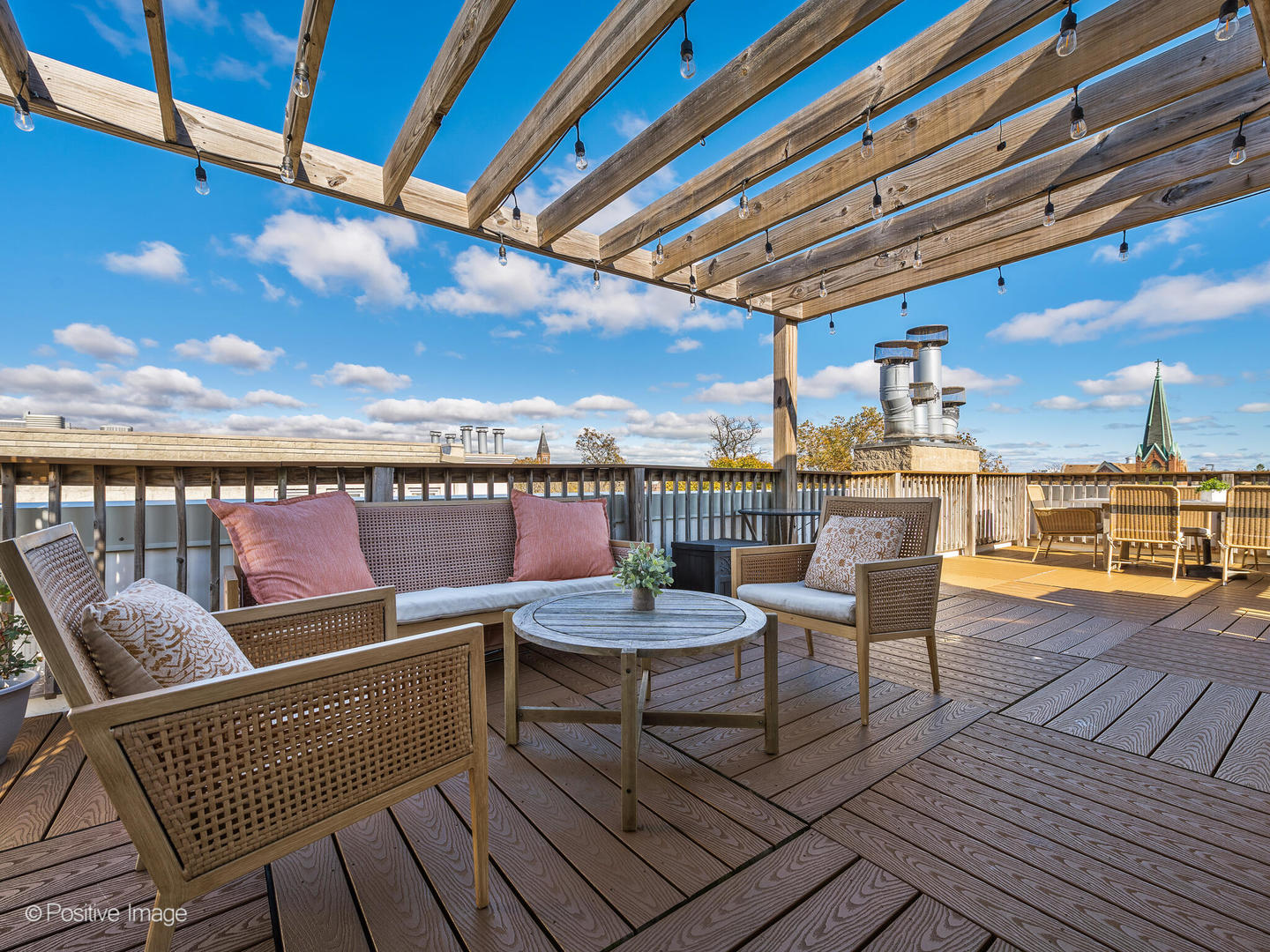 2068 N HUMBOLDT Boulevard Unit: 3
