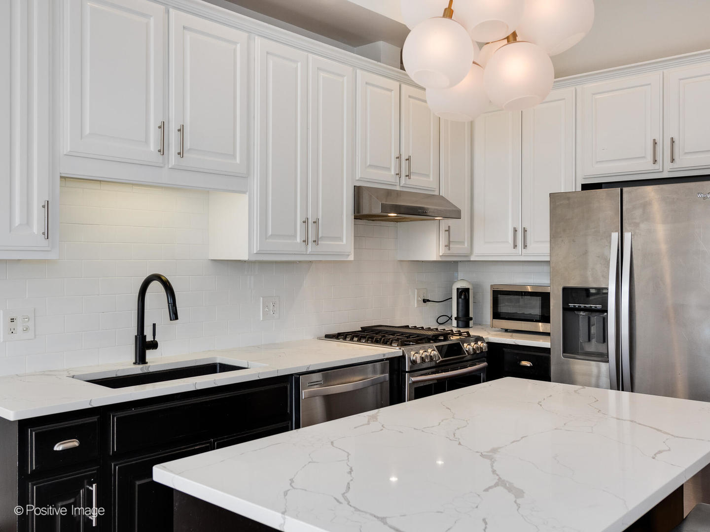 2068 N HUMBOLDT Boulevard Unit: 3